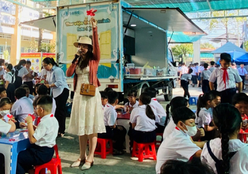 Chuyến xe Thư viện thông minh lưu động ngày 7/3/2025 tại Trường tiểu học Thạnh Trị, Thành phố Mỹ Tho
